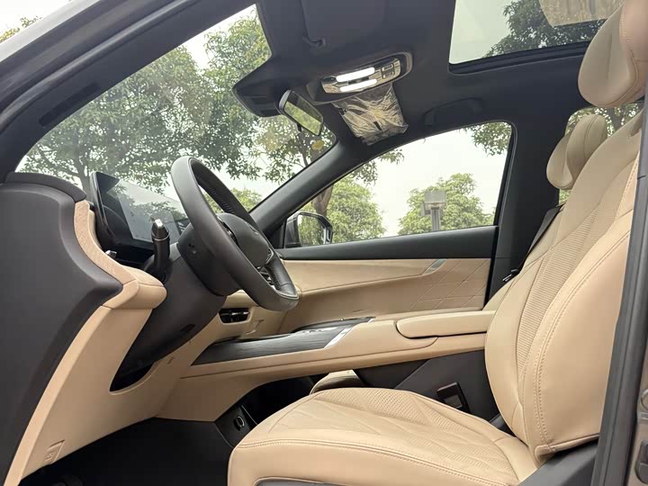 Фото 9 - Changan CS75 Plus