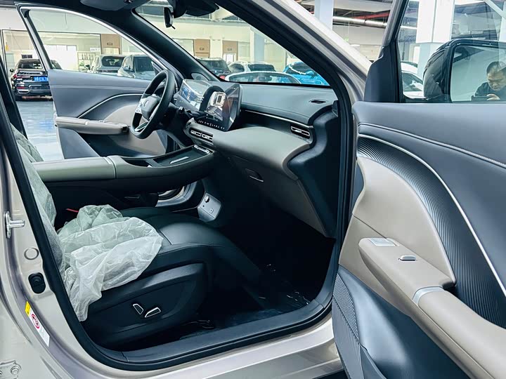 Фото 8 - Changan CS55 Plus