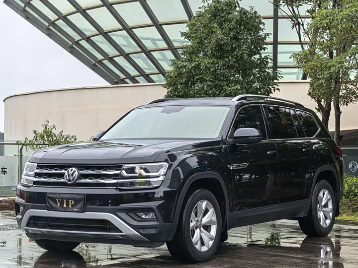 Фото 1 - Volkswagen Teramont Pro