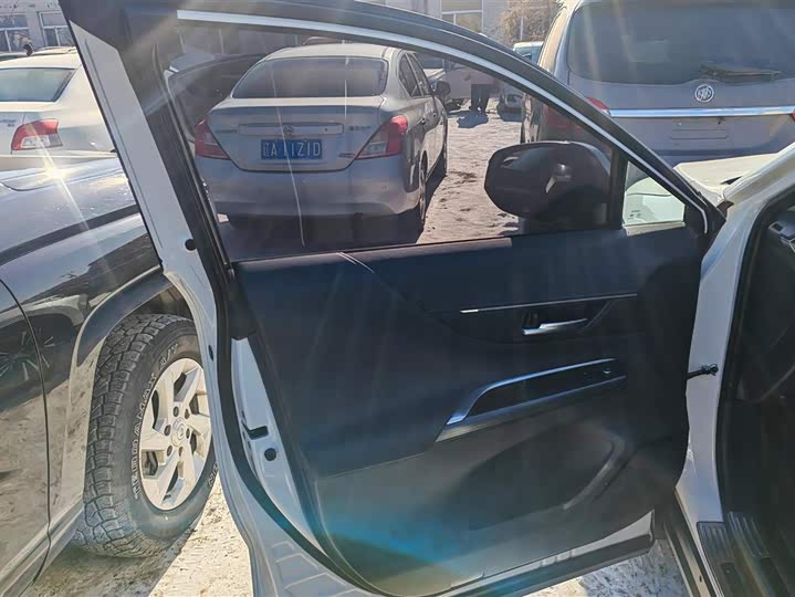 Фото 7 - Toyota Venza