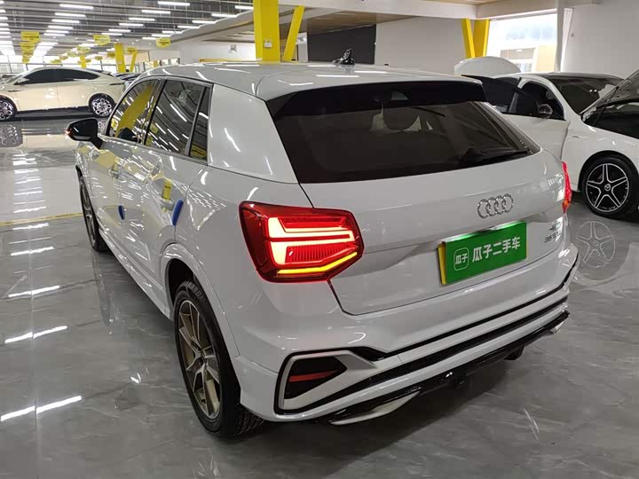 Фото 5 - Audi Q2L