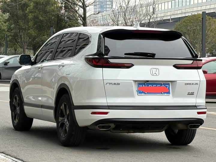 Фото 9 - Honda Breeze