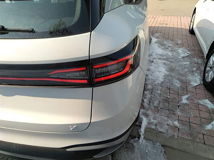 Фото 8 - Volkswagen ID.4 X