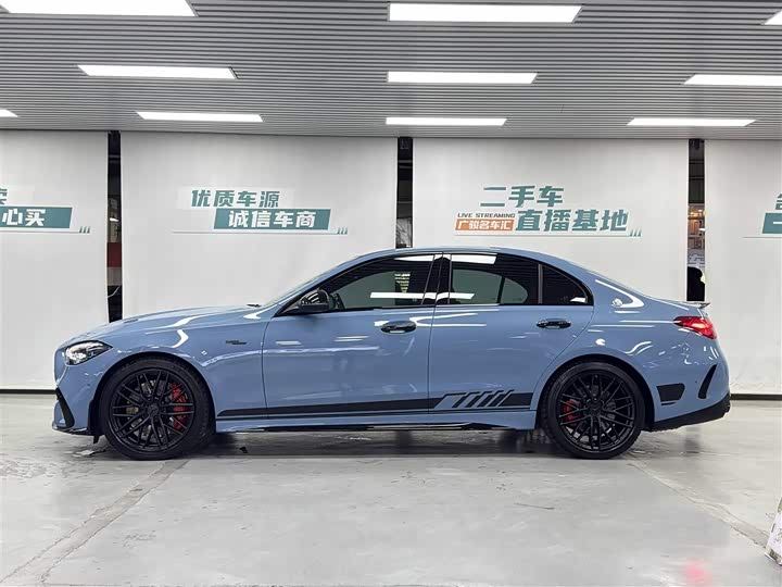 Фото 4 - Mercedes-Benz C-Class AMG