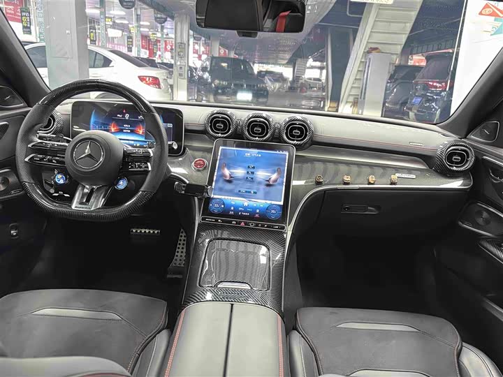 Фото 8 - Mercedes-Benz C-Class AMG