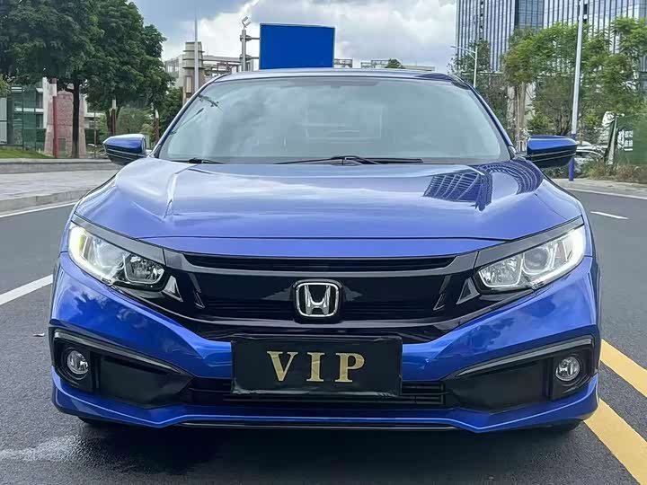 Фото 2 - Honda Civic