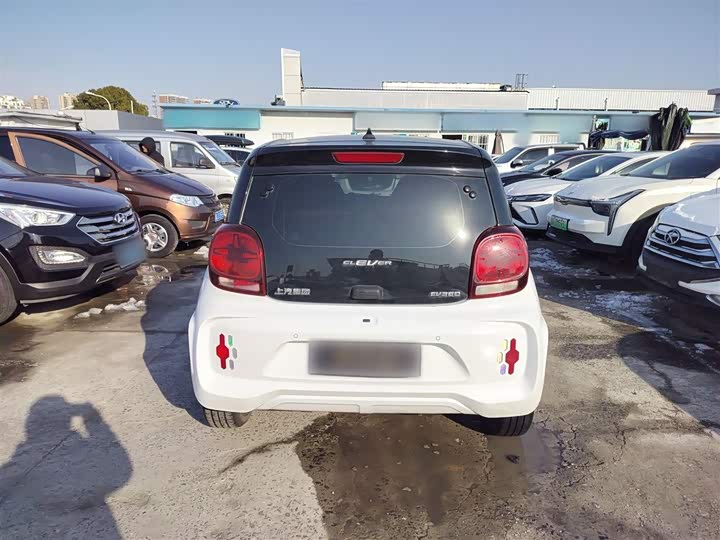 Фото 6 - Roewe Clever