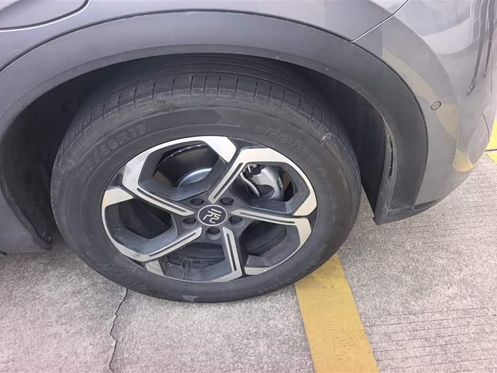 Фото 6 - BYD Yuan Plus