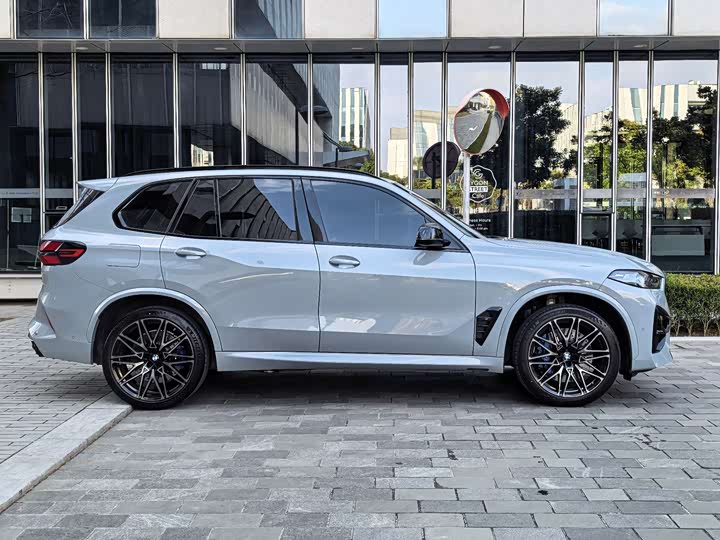 Фото 5 - BMW X5 M