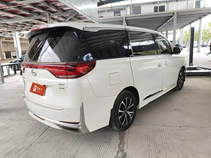 Фото 3 - GAC Trumpchi M8