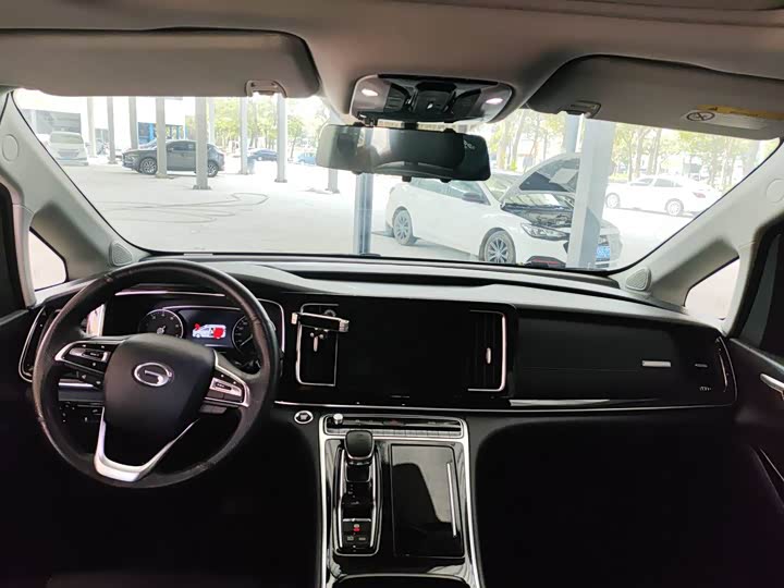 Фото 4 - GAC Trumpchi M8