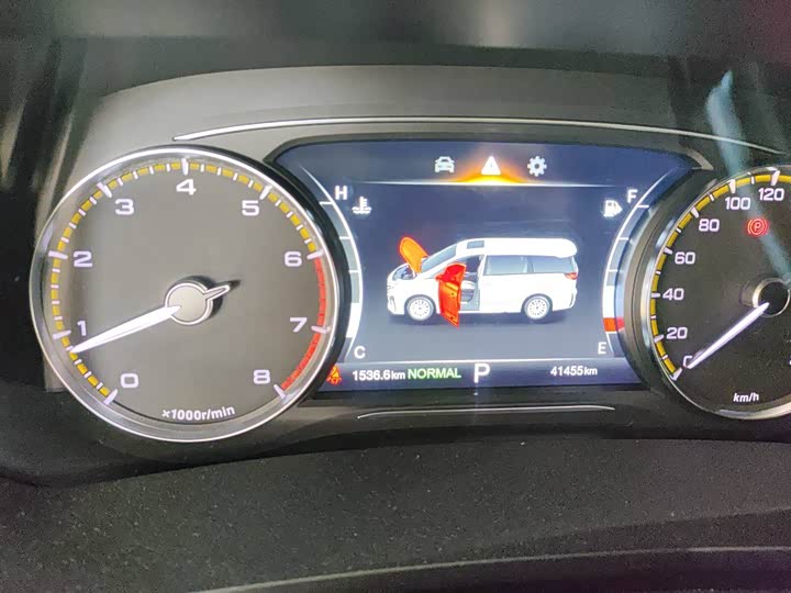 Фото 5 - GAC Trumpchi M8