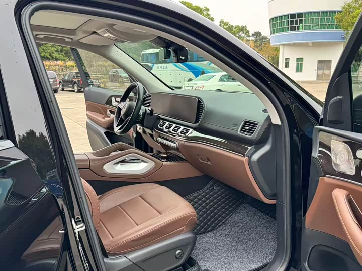 Фото 8 - Mercedes-Benz GLE-Class