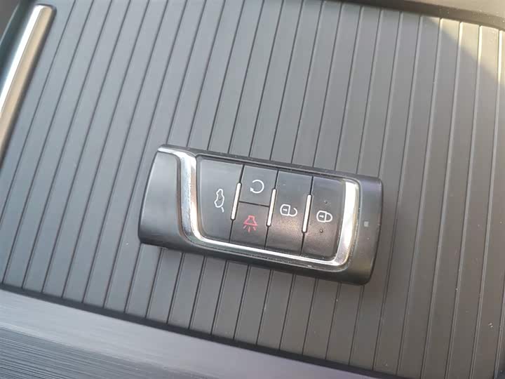 Фото 9 - GAC Trumpchi M6