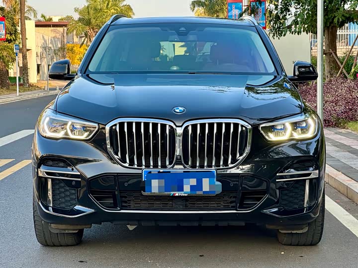 Фото 2 - BMW X5