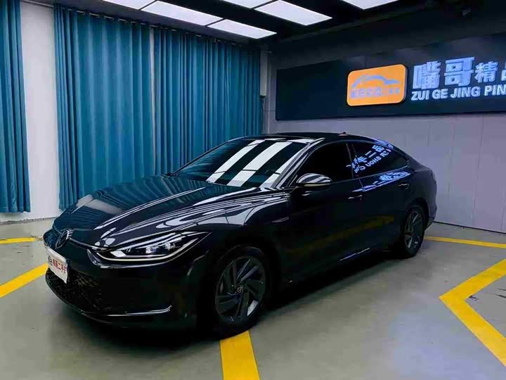 Фото 1 - Volkswagen Lamando L