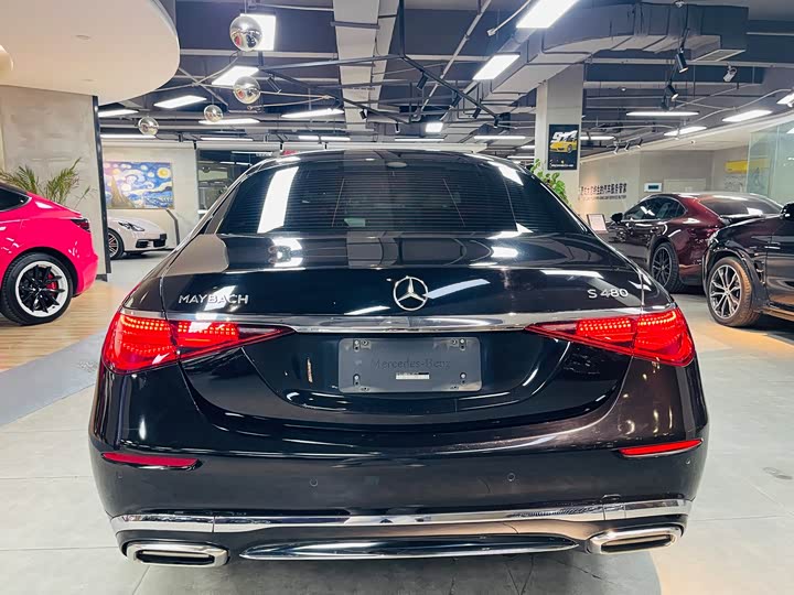 Фото 6 - Mercedes-Benz Maybach S-Class