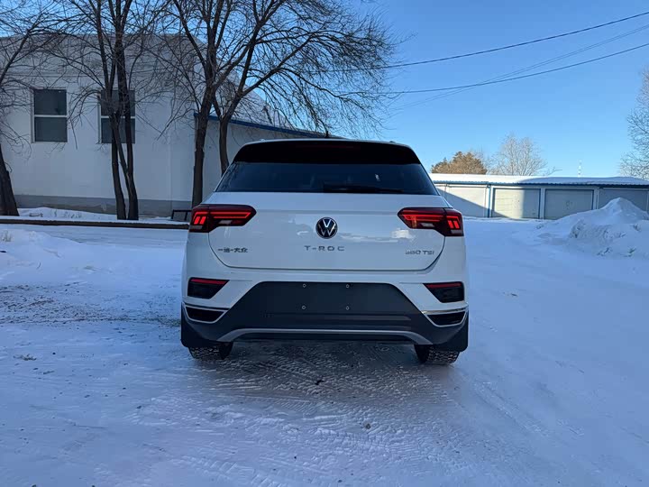 Фото 5 - Volkswagen T-Roc