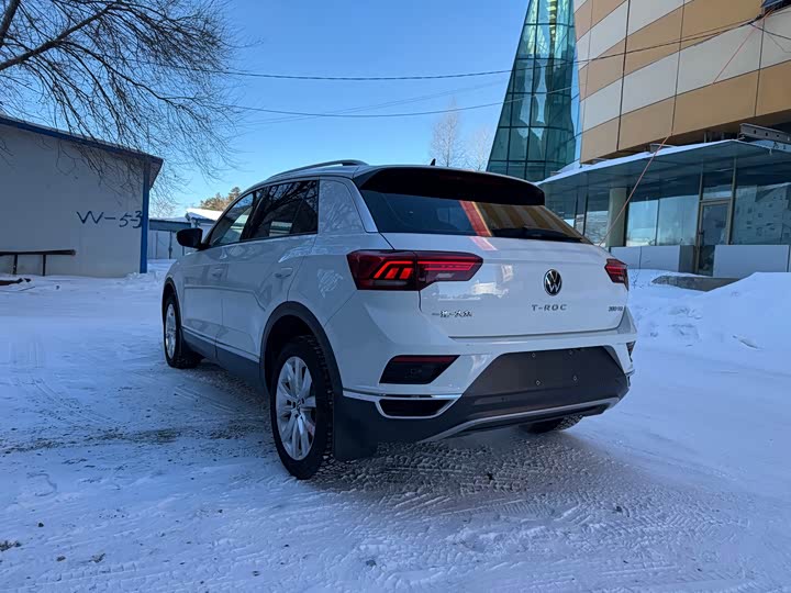 Фото 6 - Volkswagen T-Roc