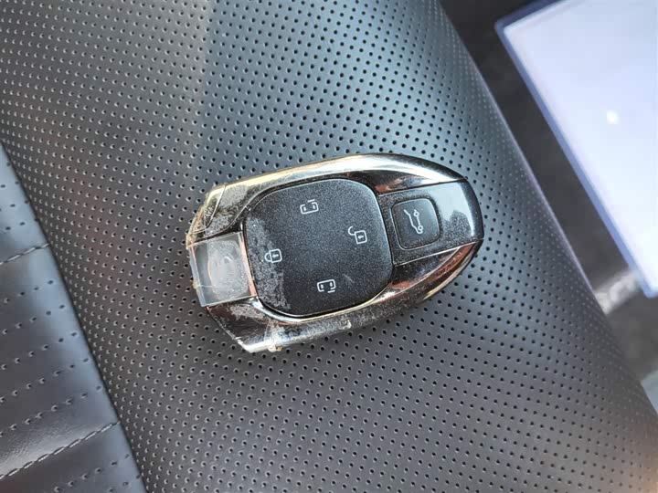 Фото 9 - GAC Trumpchi M8