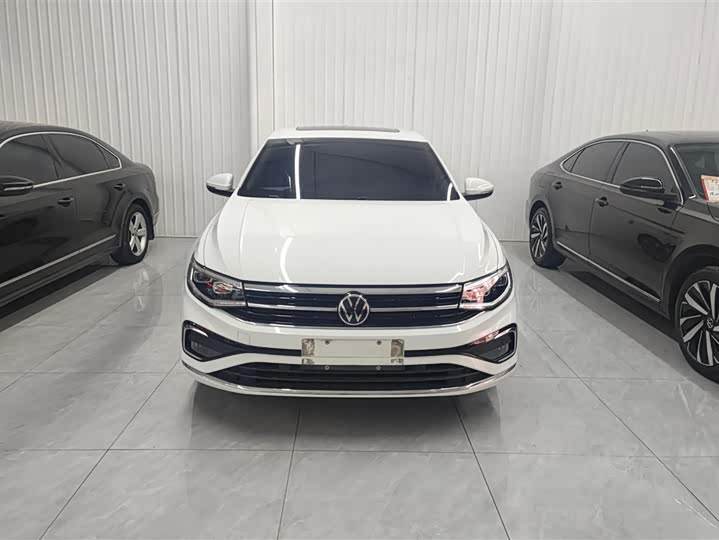 Фото 2 - Volkswagen Bora