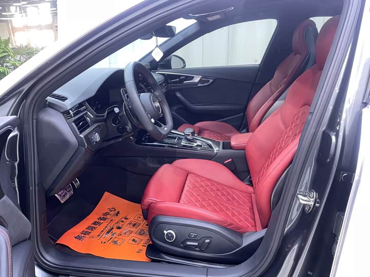 Фото 6 - Audi S4