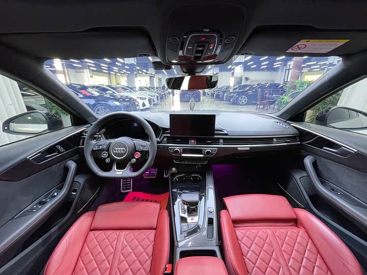 Фото 8 - Audi S4