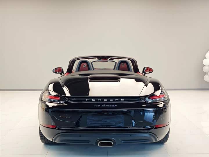 Фото 6 - Porsche 718