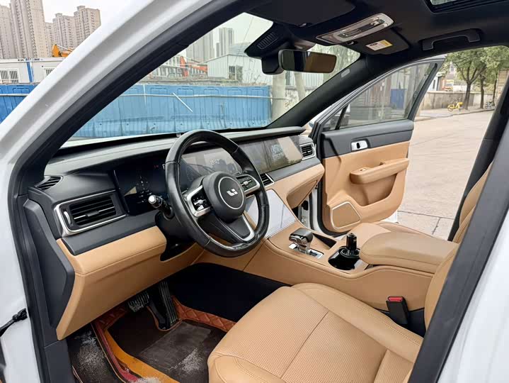 Фото 5 - LiXiang One