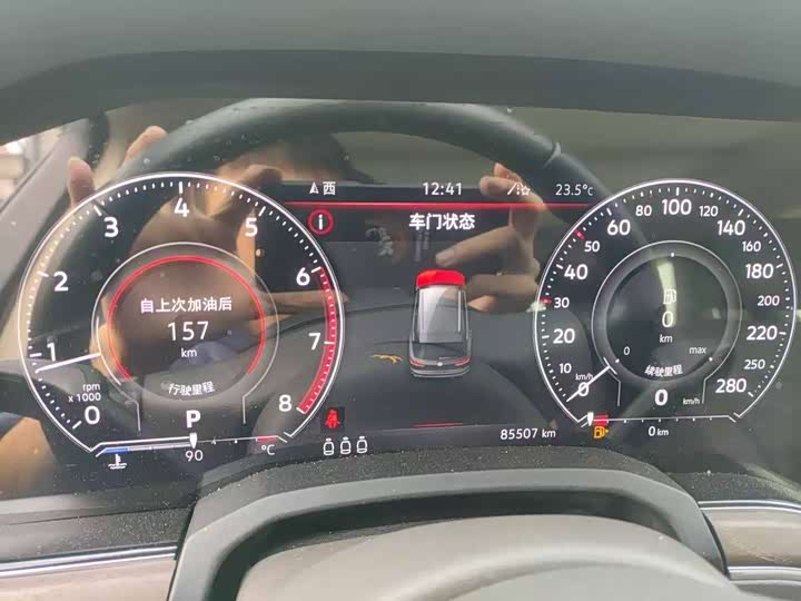 Фото 6 - Volkswagen Touareg