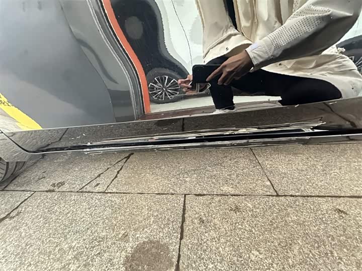 Фото 4 - GAC Trumpchi E8