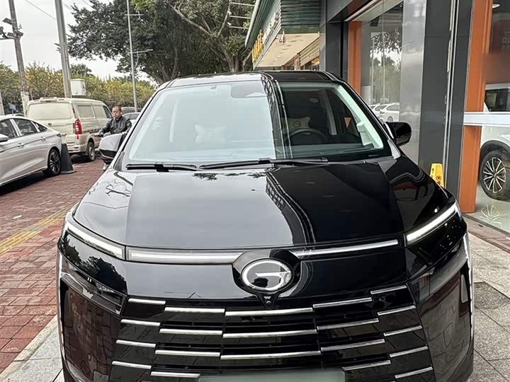 Фото 6 - GAC Trumpchi E8