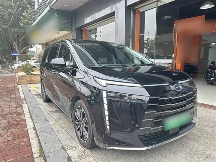 Фото 7 - GAC Trumpchi E8