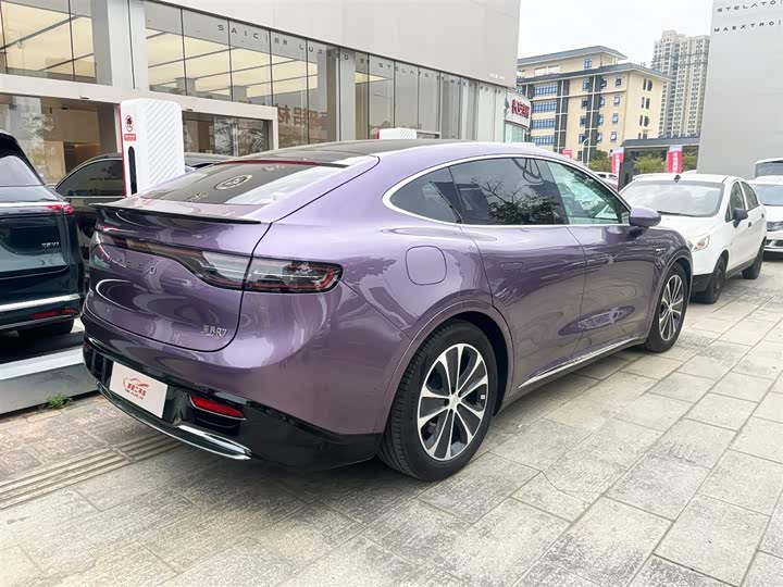 Фото 4 - Luxeed R7