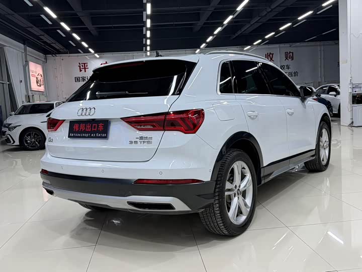 Фото 6 - Audi Q3