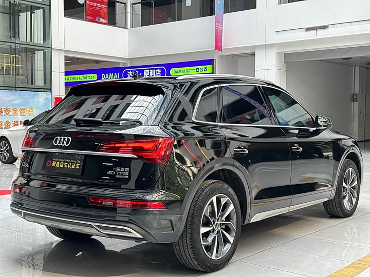 Фото 4 - Audi Q5L