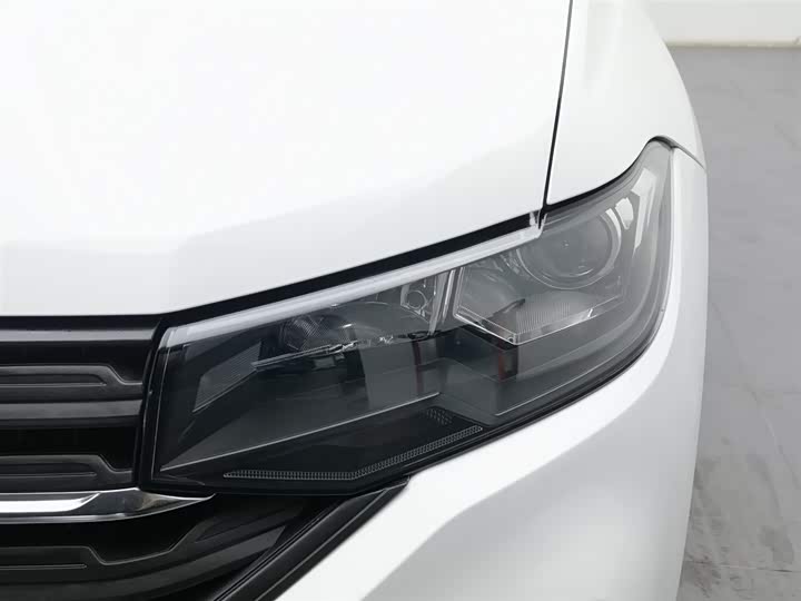 Фото 7 - Volkswagen Tacqua