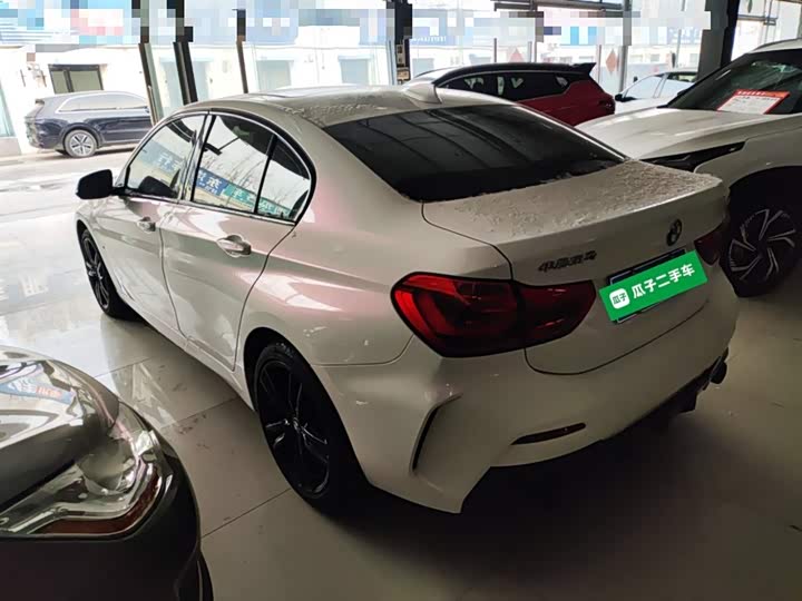 Фото 5 - BMW 1 Series