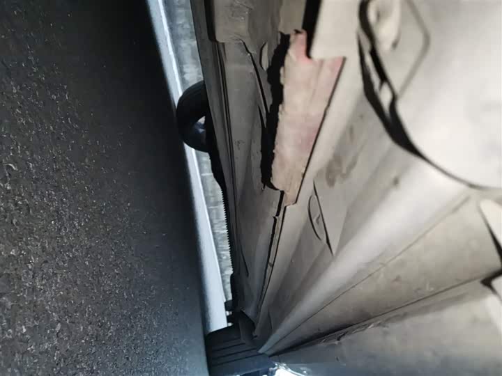 Фото 8 - Audi Q2L