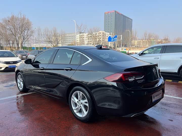 Фото 4 - Buick Regal