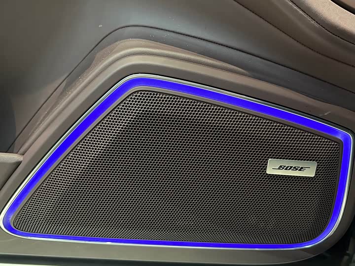 Фото 9 - Porsche Panamera