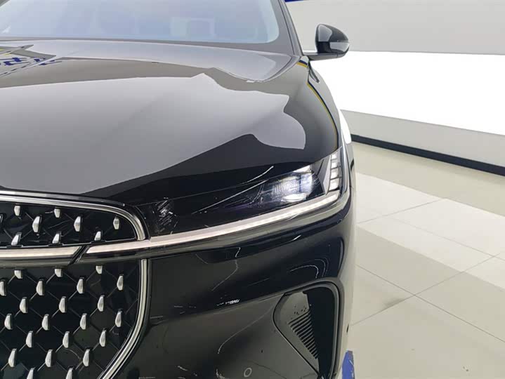 Фото 5 - Lincoln Nautilus