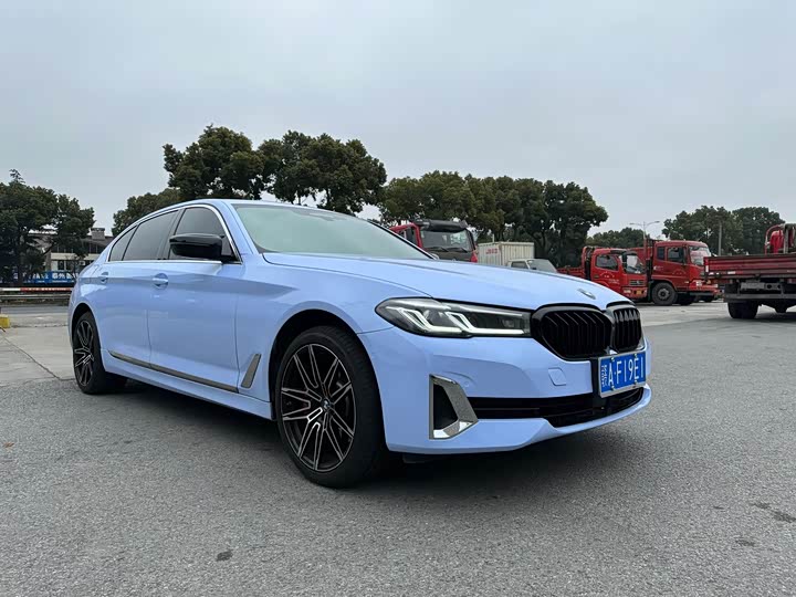 Фото 3 - BMW 5 Series