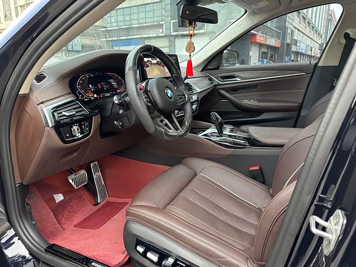 Фото 4 - BMW 5 Series