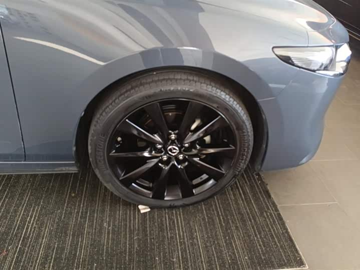 Фото 6 - Mazda 3 (Axela)