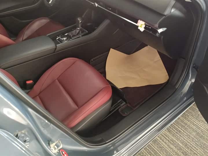 Фото 8 - Mazda 3 (Axela)