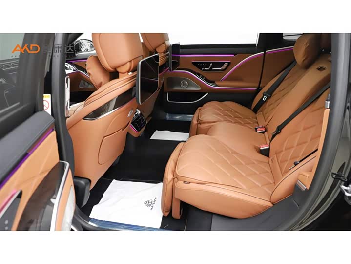 Фото 7 - Mercedes-Benz Maybach S-Class