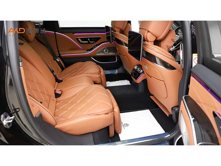 Фото 8 - Mercedes-Benz Maybach S-Class