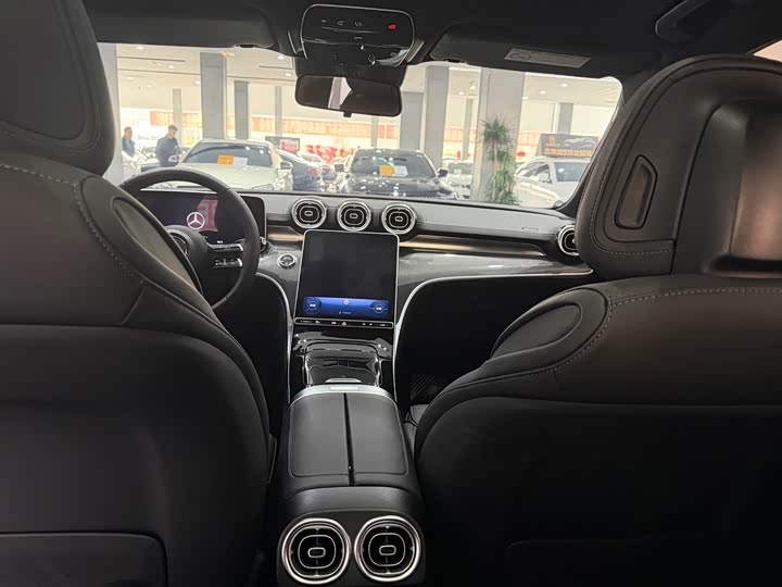 Фото 6 - Mercedes-Benz C-Class