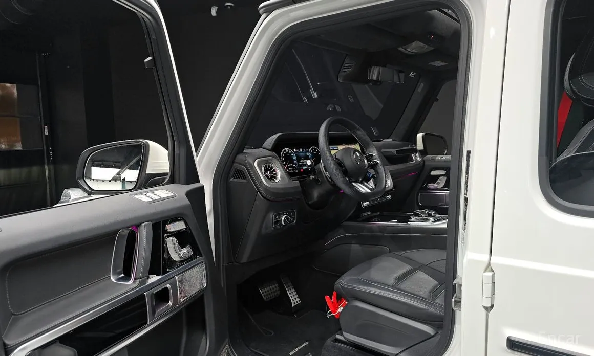 Фото 10 - Mercedes-Benz G-Class